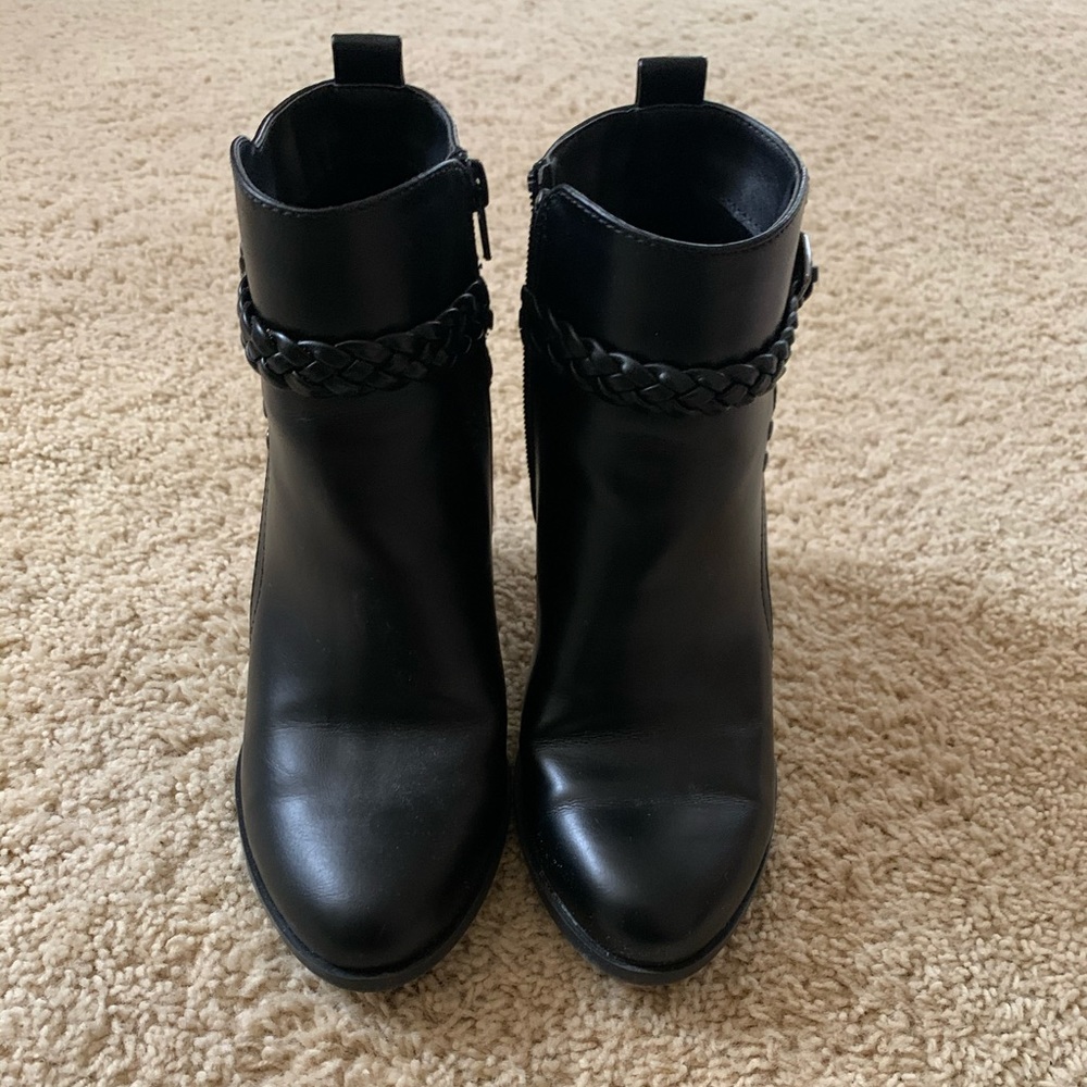 American Eagle boots